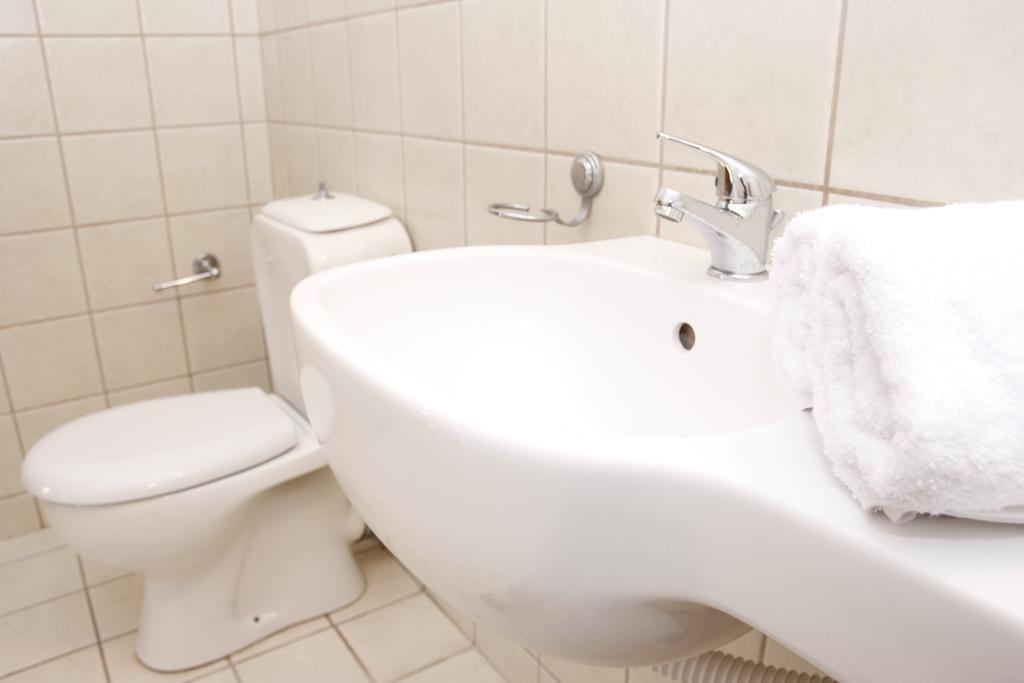 Athina Inn خيرسونِسوس المظهر الخارجي الصورة
