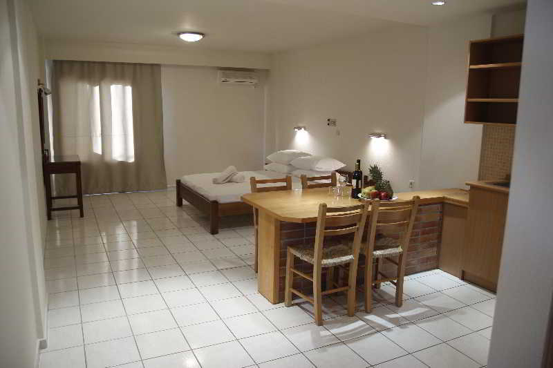 Athina Inn خيرسونِسوس المظهر الخارجي الصورة