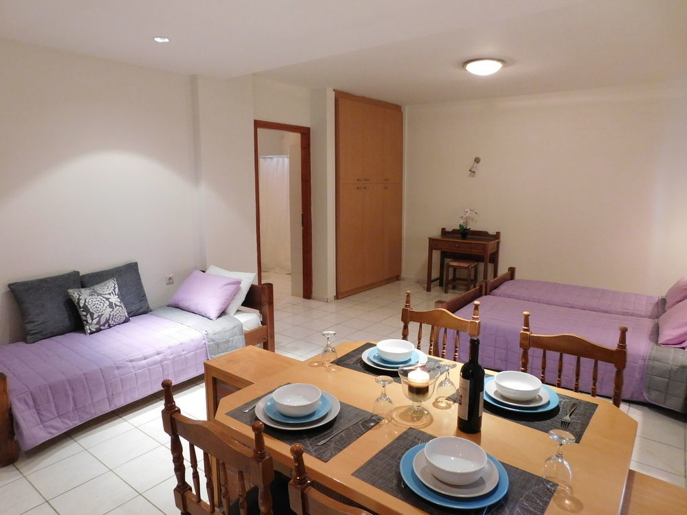 Athina Inn خيرسونِسوس المظهر الخارجي الصورة